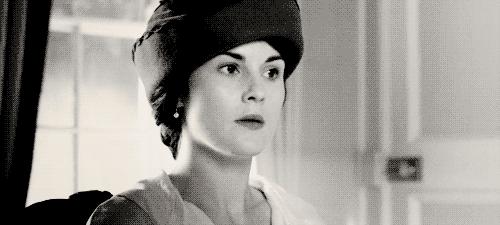 对抗岁月魔皱，护肤品能做的比你想象中更多...