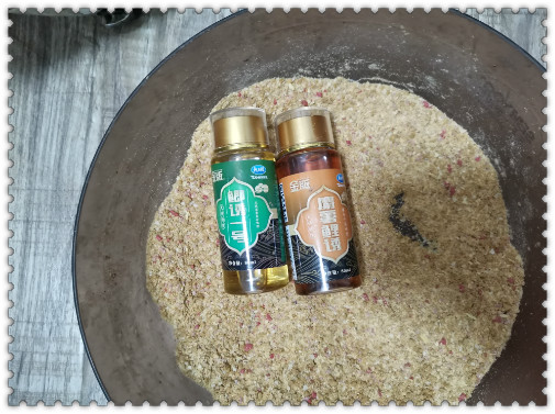 閲庢垬钃濋搏閽撻奔,閲庢垬钃濋搏