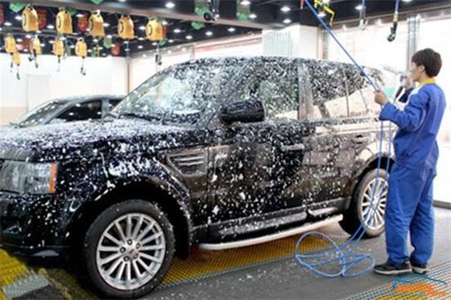 洗车普通洗步骤,你觉得洗车有必要这样洗吗