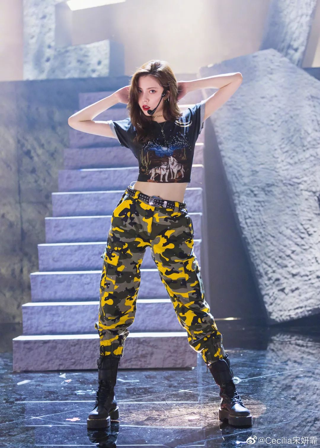 拯救腿粗,马丁靴怎么选择显腿小又年轻