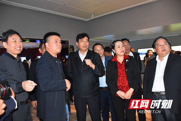 美了我的家乡！娄底首届风光摄影作品展开幕