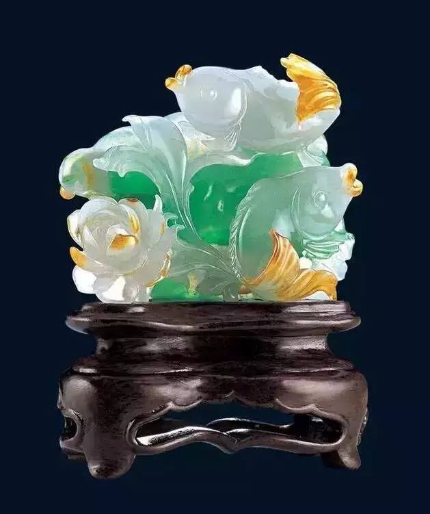 美玉“开花”,艳而不俗