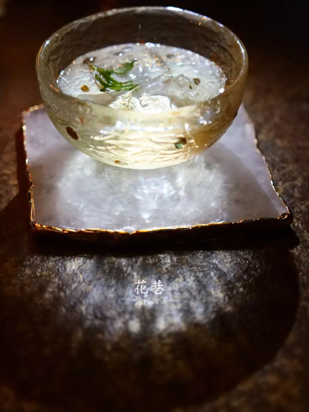 北漂七年,她回泉州开了一家能喝酒的花店