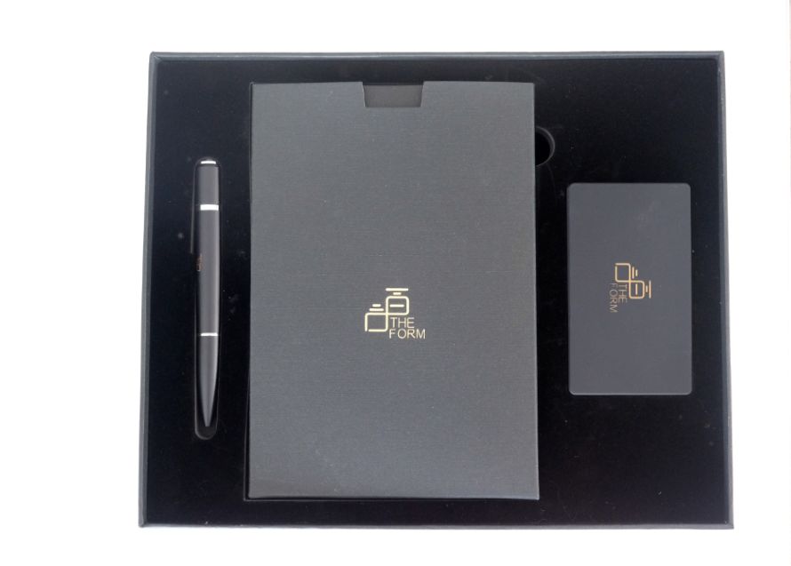 海南三亚国际时装周,海南秋季穿搭