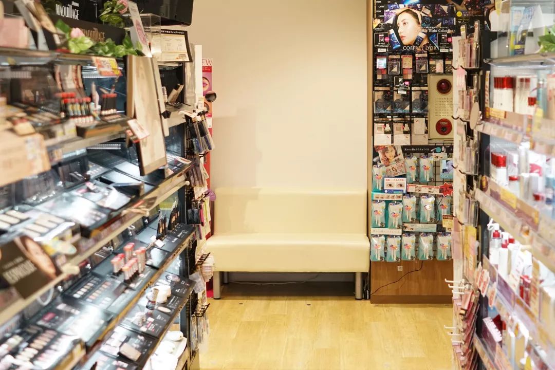 大阪女生最喜欢逛的药妆店,日本旅游必买的药妆店