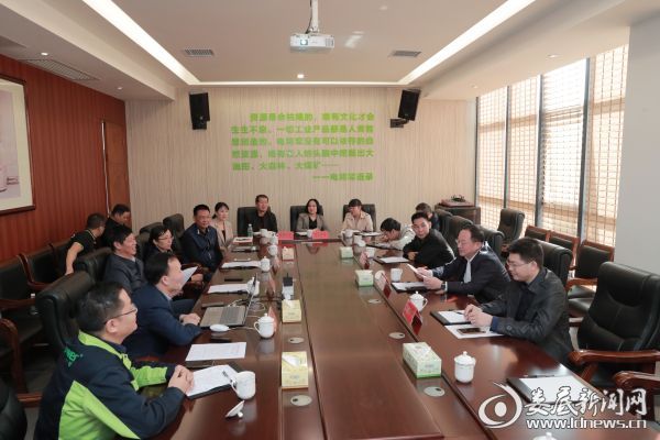 杨懿文娄底,娄底经开区副区长杨懿文