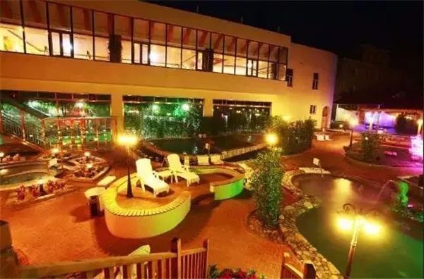 河北周边温泉度假村哪里好,河北泡温泉5大推荐地