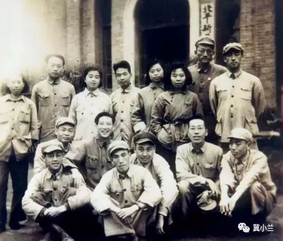 74年前开国大典12分钟珍贵影像,真实影像的开国大典