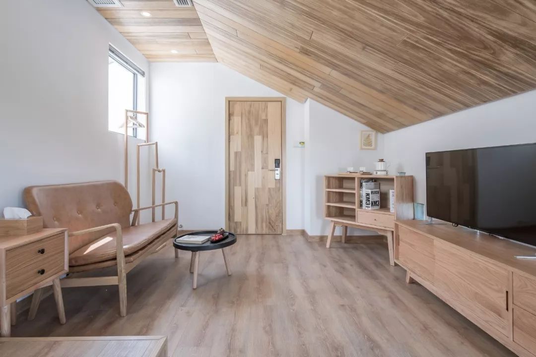 海景绝美民宿一日游,离主城1小时车程的风景民宿推荐