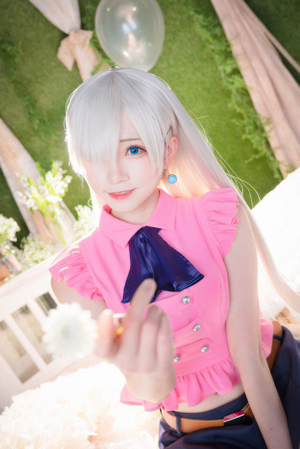 肉萌妹えなこ领衔活动Cos图集赏！魔女护士天使大集结