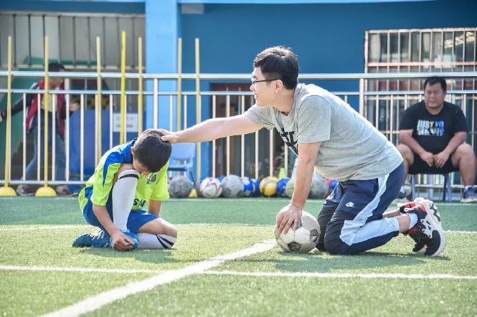 奇遇人生大鹏感动流泪,奇遇人生观看