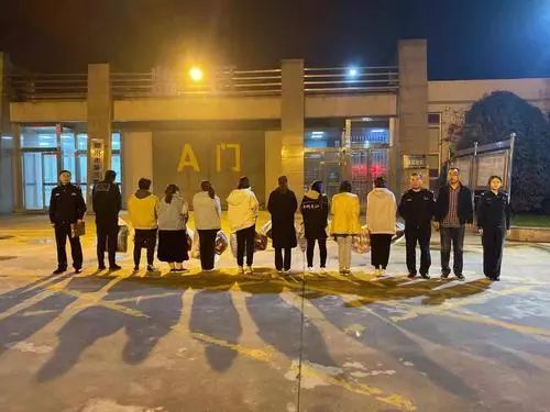 电影院学生兼职招聘,西安图书馆电影院兼职招聘