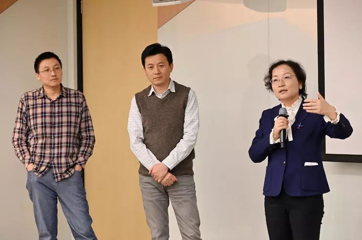 「爱情就像脂肪，是点点滴滴的积累」，微软小冰造句天马行空，三大首席科学家万字解密背后技术原理