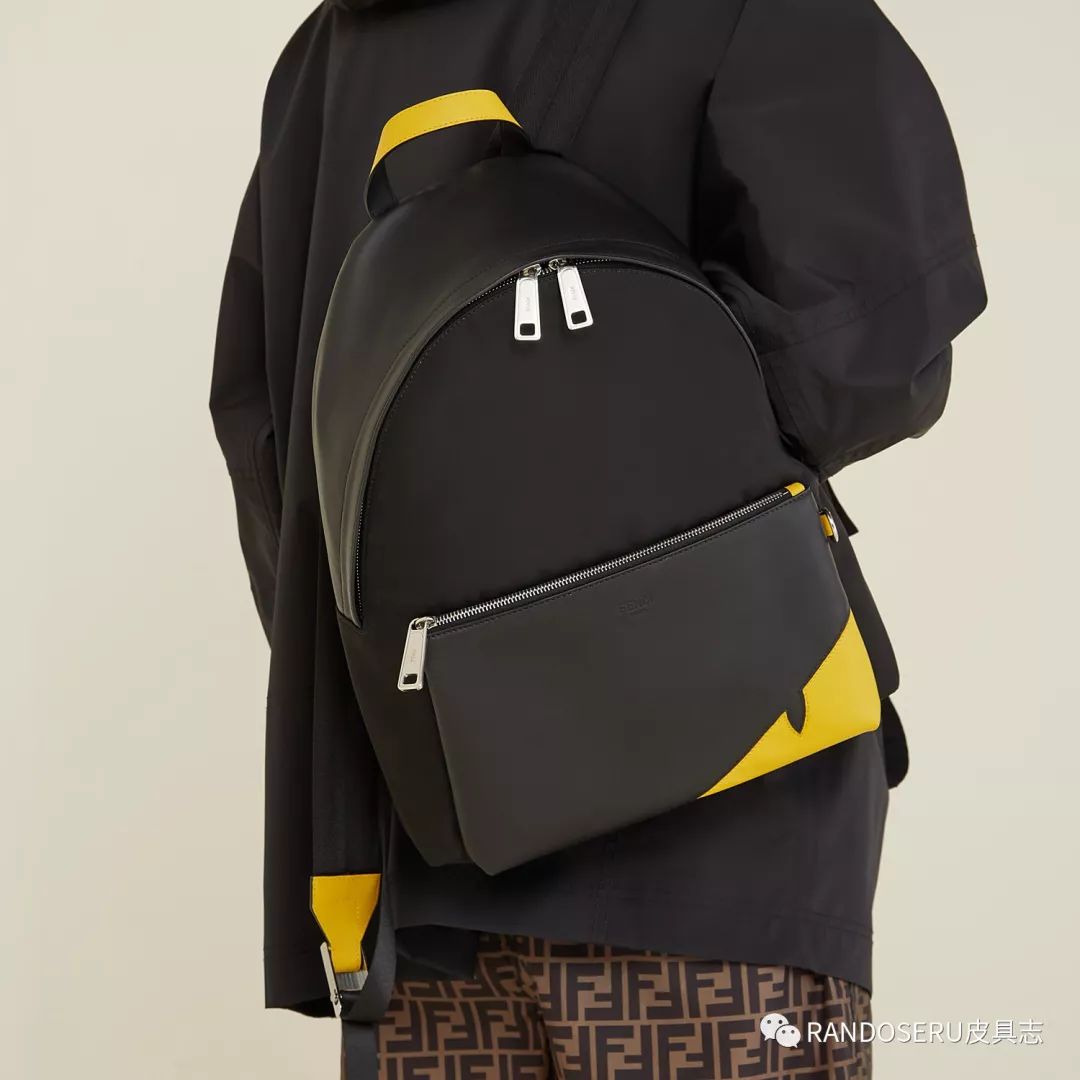 摊上个男人,这么爱奢侈品包包真是个奇葩?