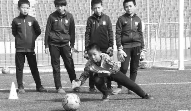 让体育精神永存,让体育运动融入青少年的日常生活