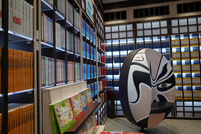 腾龙20mm和腾龙24mm,腾龙24mmf2.8镜头