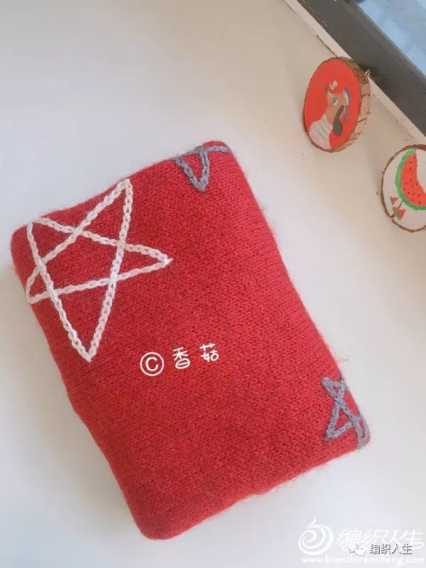 松鼠绒v领儿童毛衣编织完整教程,儿童套头满天星毛衣时尚编织教程