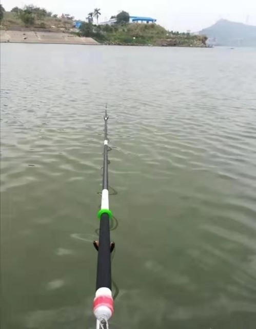 新手钓鱼选漂明白这几点,新手钓鱼从选钓竿开始