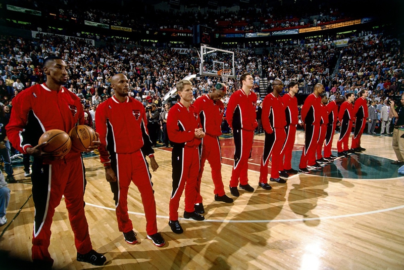 aj11高帮黑红和大魔王怎么选,aj11黑红为什么禁穿