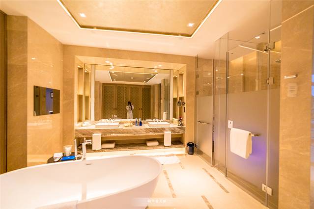 三亚自由行攻略酒店推荐,三亚旅游全攻略酒店推荐