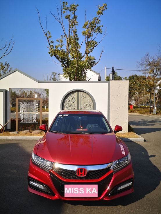 退伍军哥哥选的靠谱车：少点配置不要紧，中控单一可原谅，把思铂睿日常保养做到位，不能亏待“小老婆”