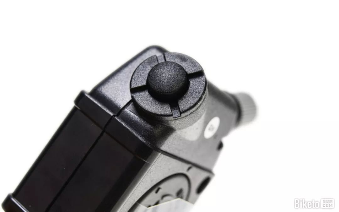 电子气压计正确使用方法,便携气压计