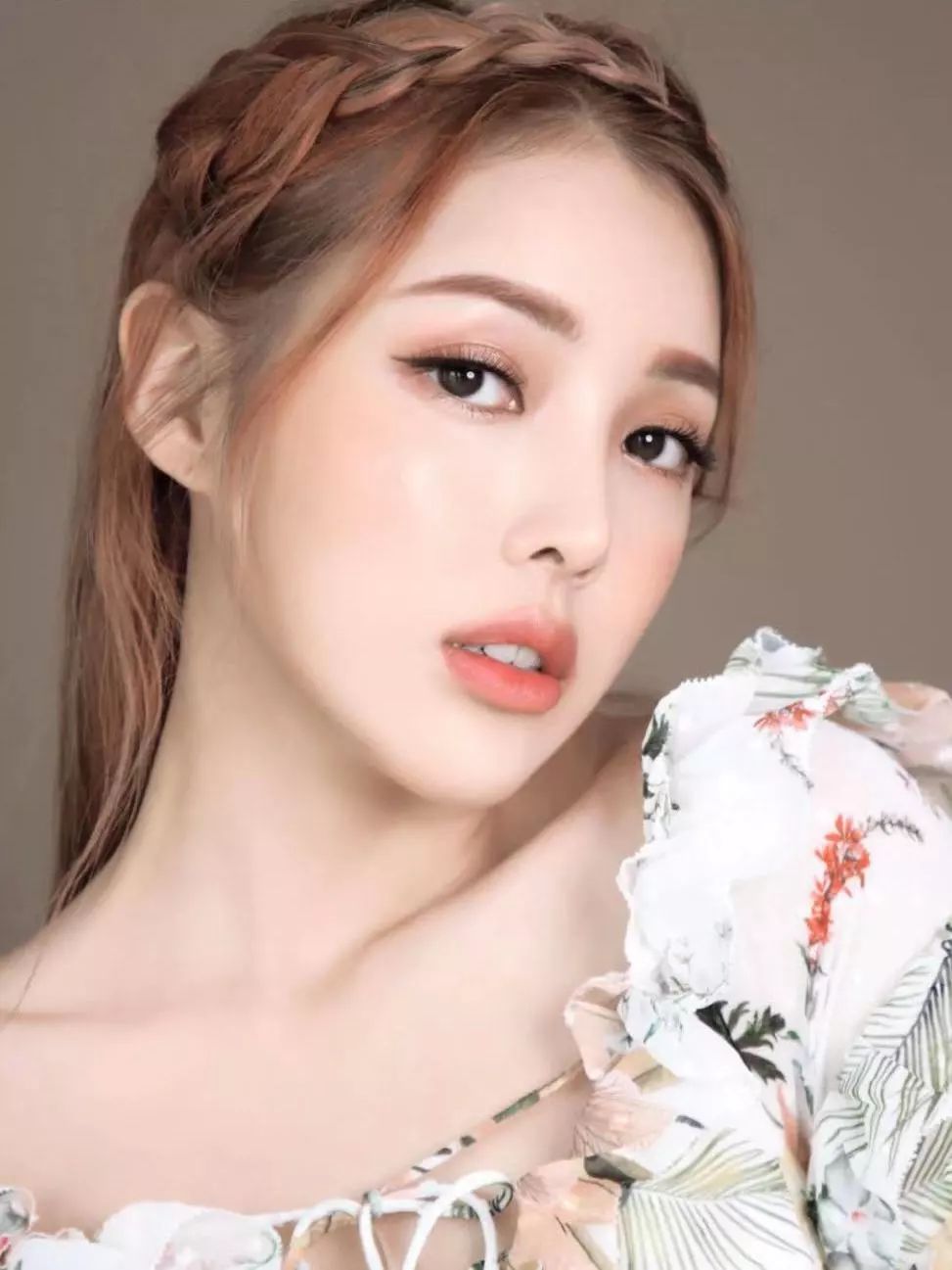 怎么判断是什么颜系,快来自测你属于哪种颜系