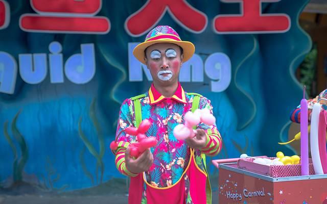 珠海长隆海洋王国海底夜宿,珠海长隆海洋王国鲸鲨馆海底区