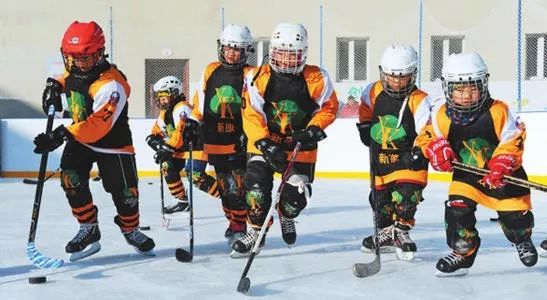 冬季天路旅游攻略大全一日游,秋季游草原天路的最美线路