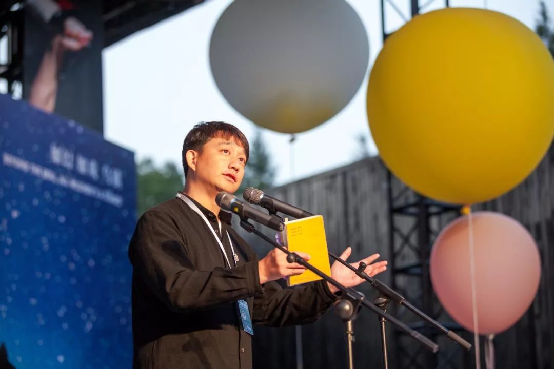 年轻时我们在乌镇,小时候的夜晚乌镇