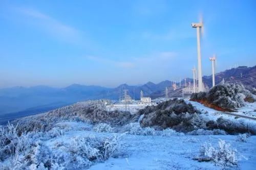 冬游草原天路,草原天路冬日自驾游攻略