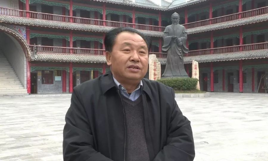 黄龙观村有眼光!以前靠山吃山,现在养山富山