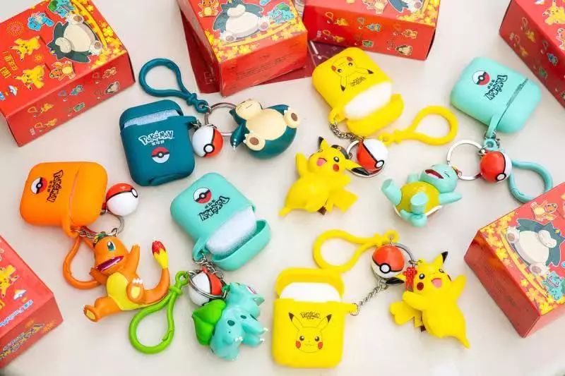 全家与“宝可梦”联名推出耳机套盲盒