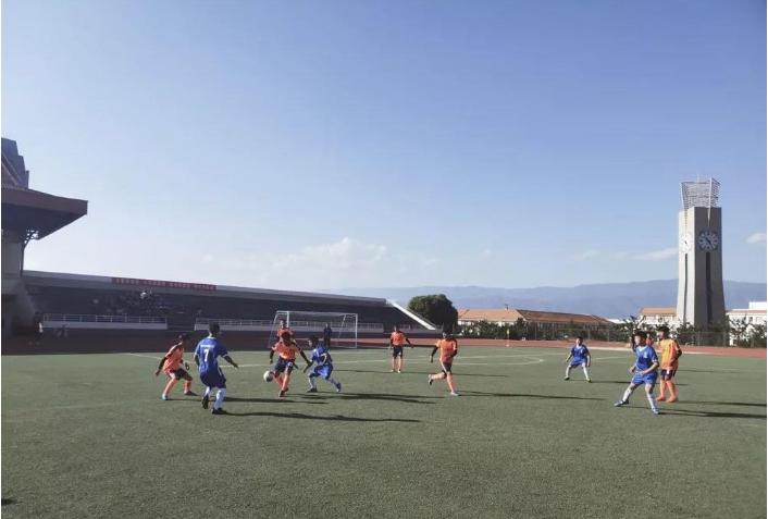 芒市第六届市运会,利川青少年运动会开幕式