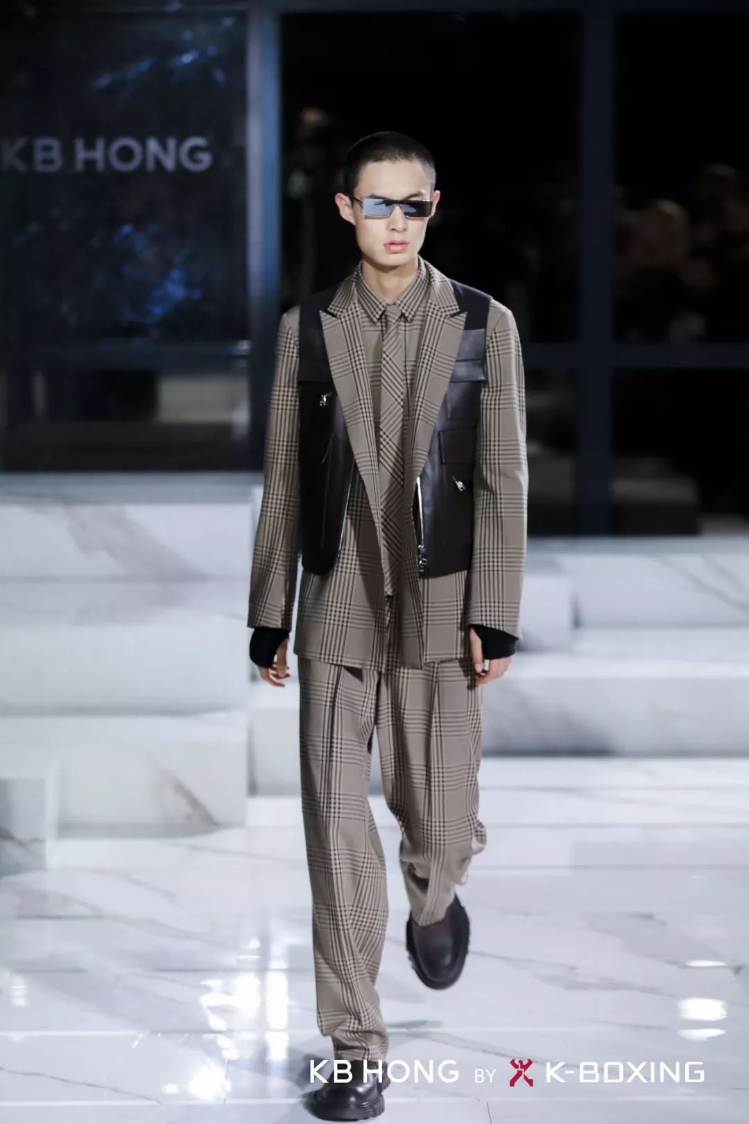 27岁律师跳槽走秀，35岁成首席男模：会穿的男人到底多有魅力？