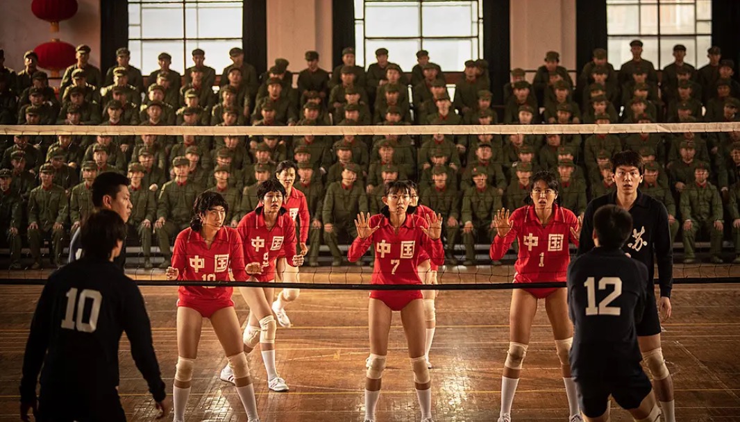 前瞻点评丨春节档最佳预订!讲述燃情40年的《夺冠》,为什么如此动人?