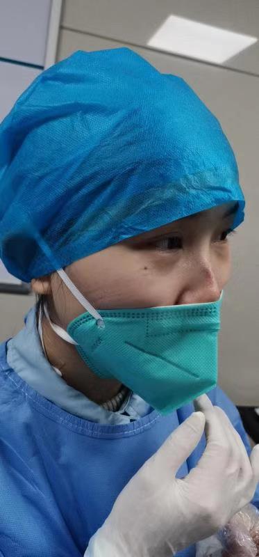 发热医生说出医护人员的心声,发热门诊医生穿防护服