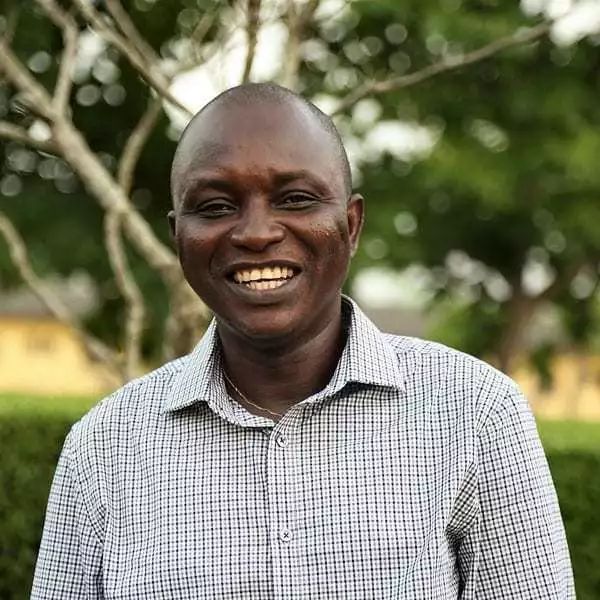 非洲版“钟南山”：被诋毁、被造谣、被石头砸…他却用生命筑起了最后防线