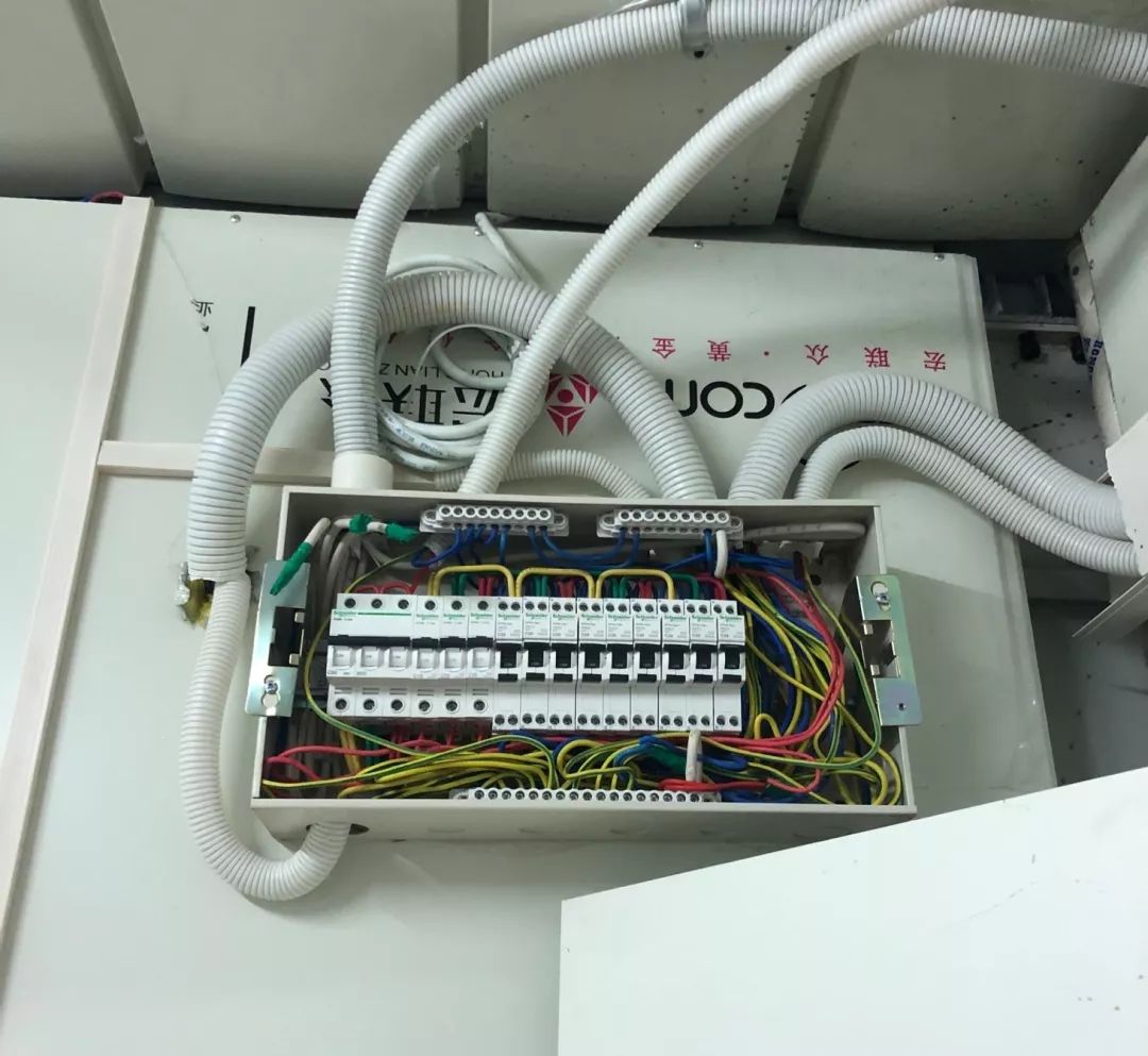 与疫情赛跑的24小时,与疫情顽强的斗争