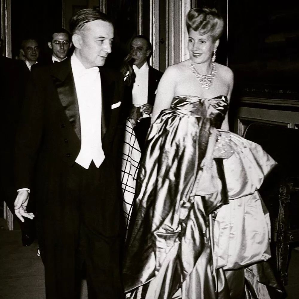 这位香奈儿的死对头，与迪奥先生齐名，打造出最原汁原味的法式优雅