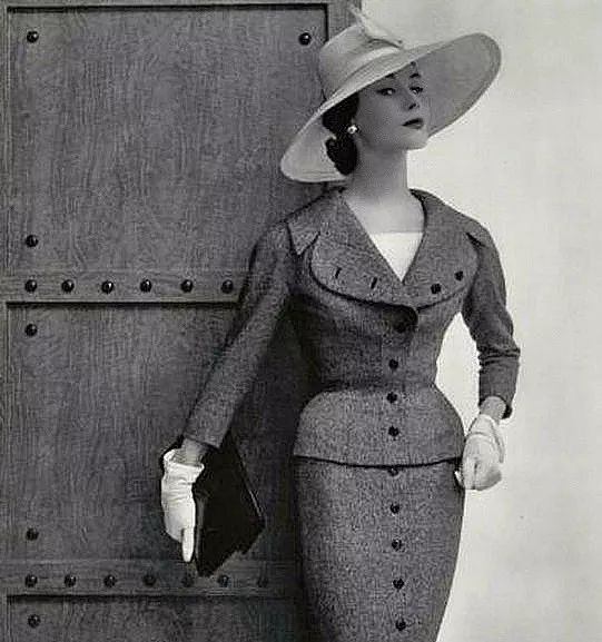 这位香奈儿的死对头，与迪奥先生齐名，打造出最原汁原味的法式优雅