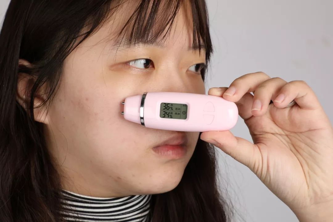 洗劫了编辑部后才发现，她们的面膜都这么好用