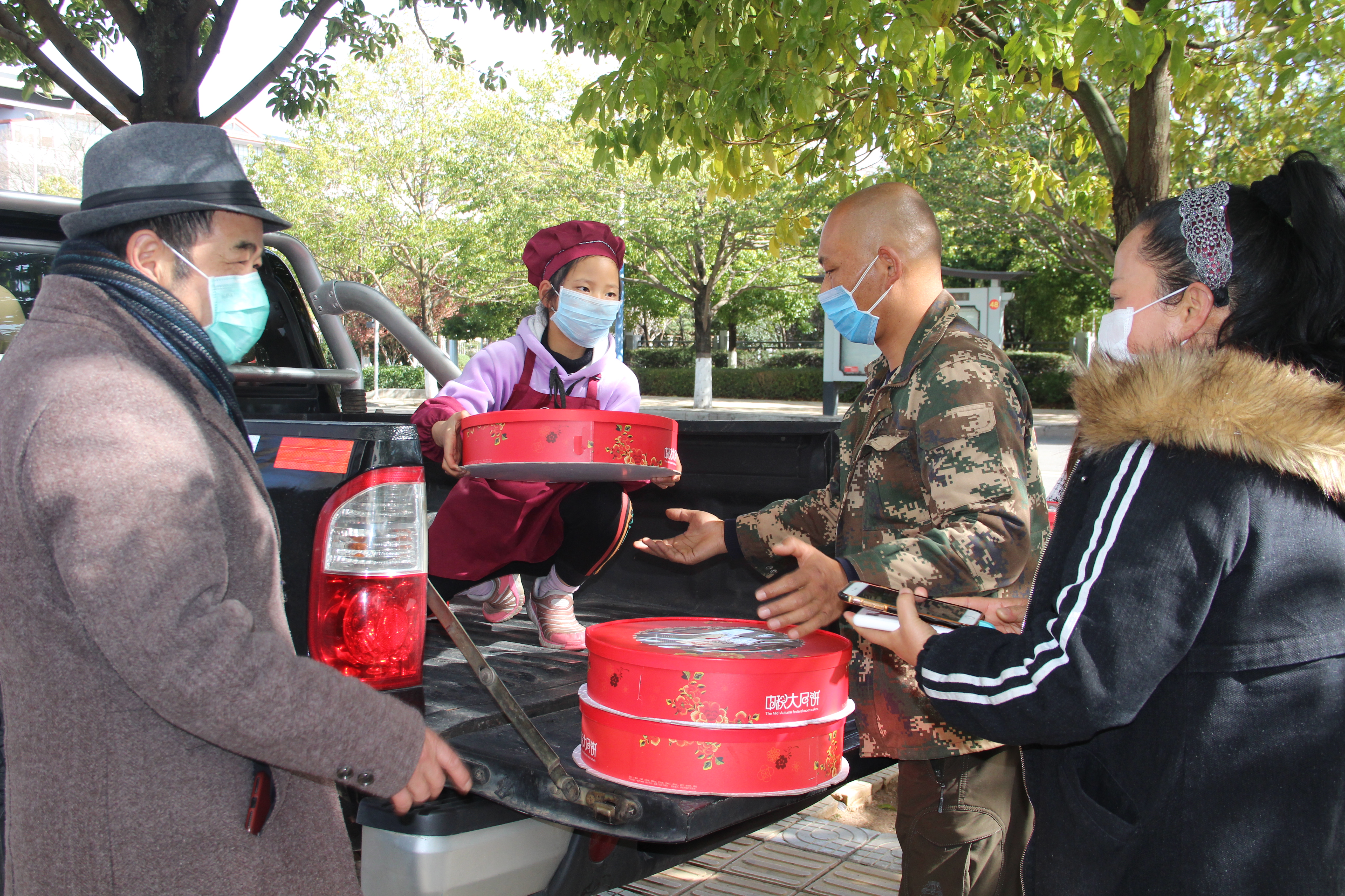 鏄ュ湪鏋濆ご鐖卞湪蹇冮棿,鏄ョ珛鏋濆ご