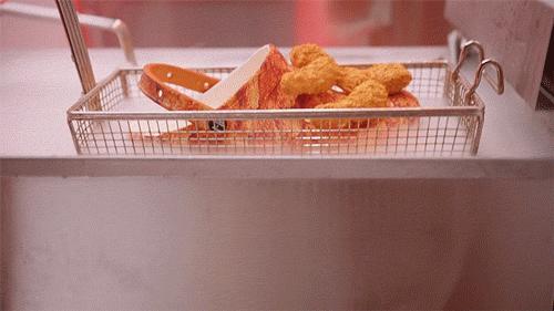 kfc联名鞋子,kfc炸鸡联名