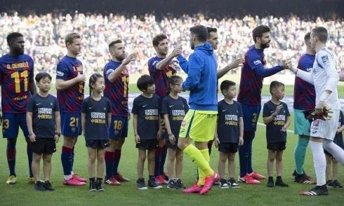 足球抗疫中国加油,足坛抗击疫情正能量