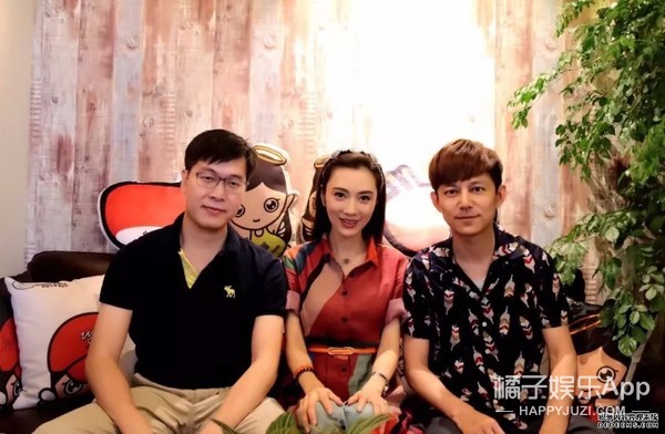 摩登家庭马伯骞个人资料,马伯骞美国豪宅摩登家庭