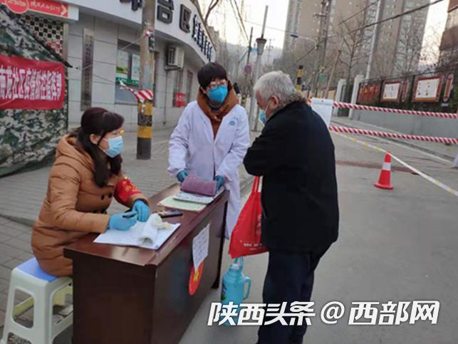 人大代表将心比心为隔离人员做好服务，隔离结束对方主动当起了志愿者