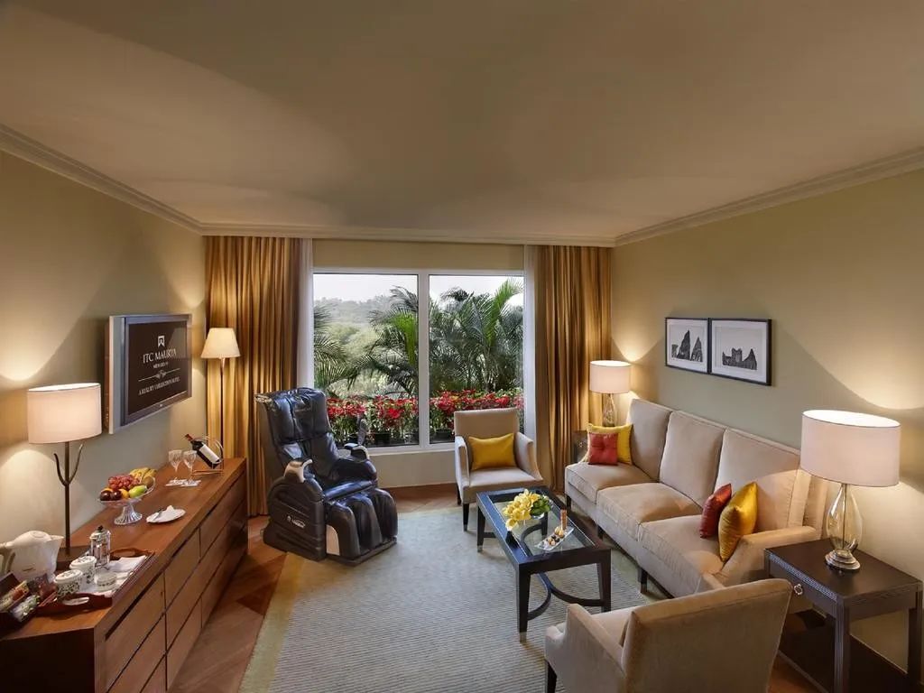 特朗普访印全程视频,特朗普开过的酒店