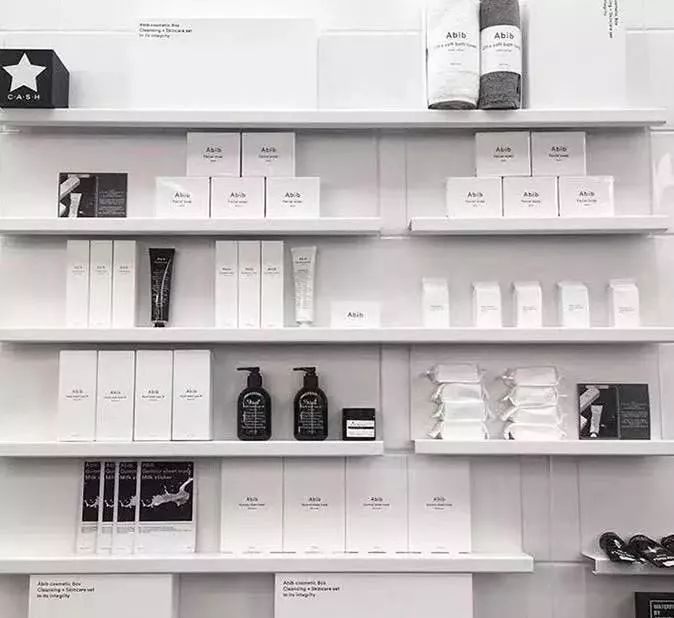 适合油皮混油皮用的抗老面霜,油皮冬季适合什么面霜