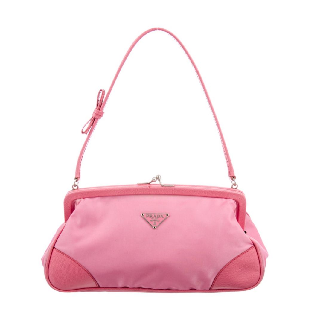 bellakendall什么关系,bella和kendall走秀